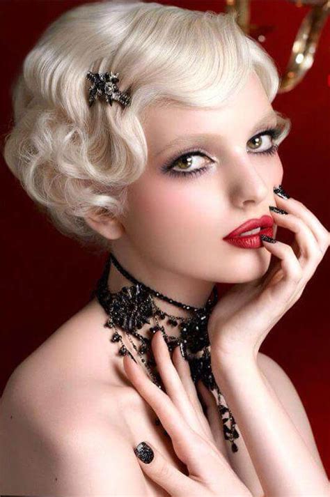 Vintage Glamour - short hair styles for curly hair